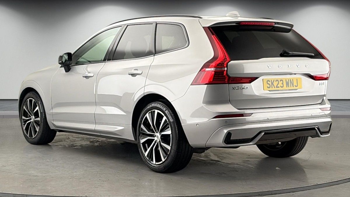 Volvo XC60 Image 2