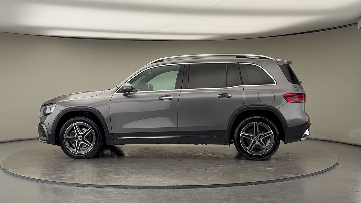 More views of Mercedes-Benz GLB