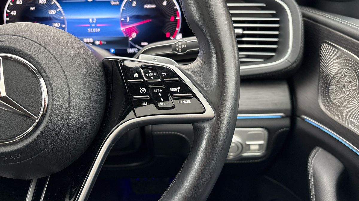 Mercedes-Benz GLE Image 14
