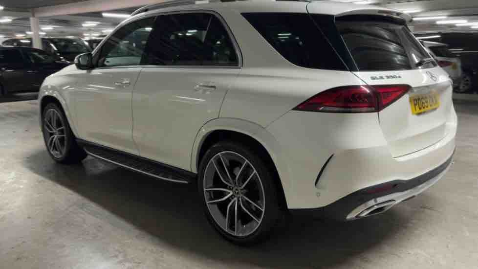 More views of Mercedes-Benz GLE