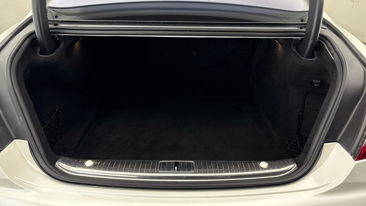 Mercedes-Benz S Class Image 11