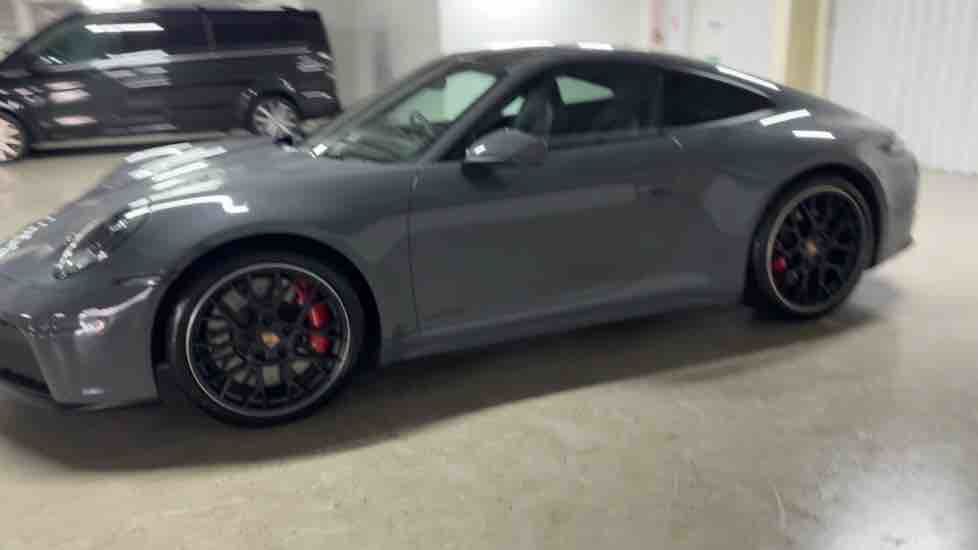 More views of Porsche 911