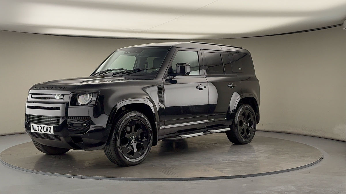 Land Rover Defender 110 Image 20