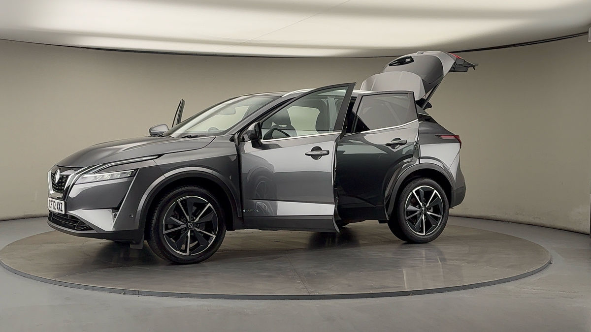 More views of Nissan Qashqai