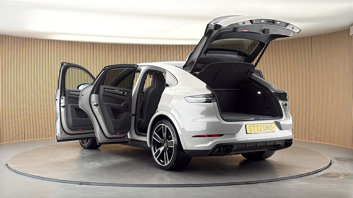 Porsche Cayenne Image 23