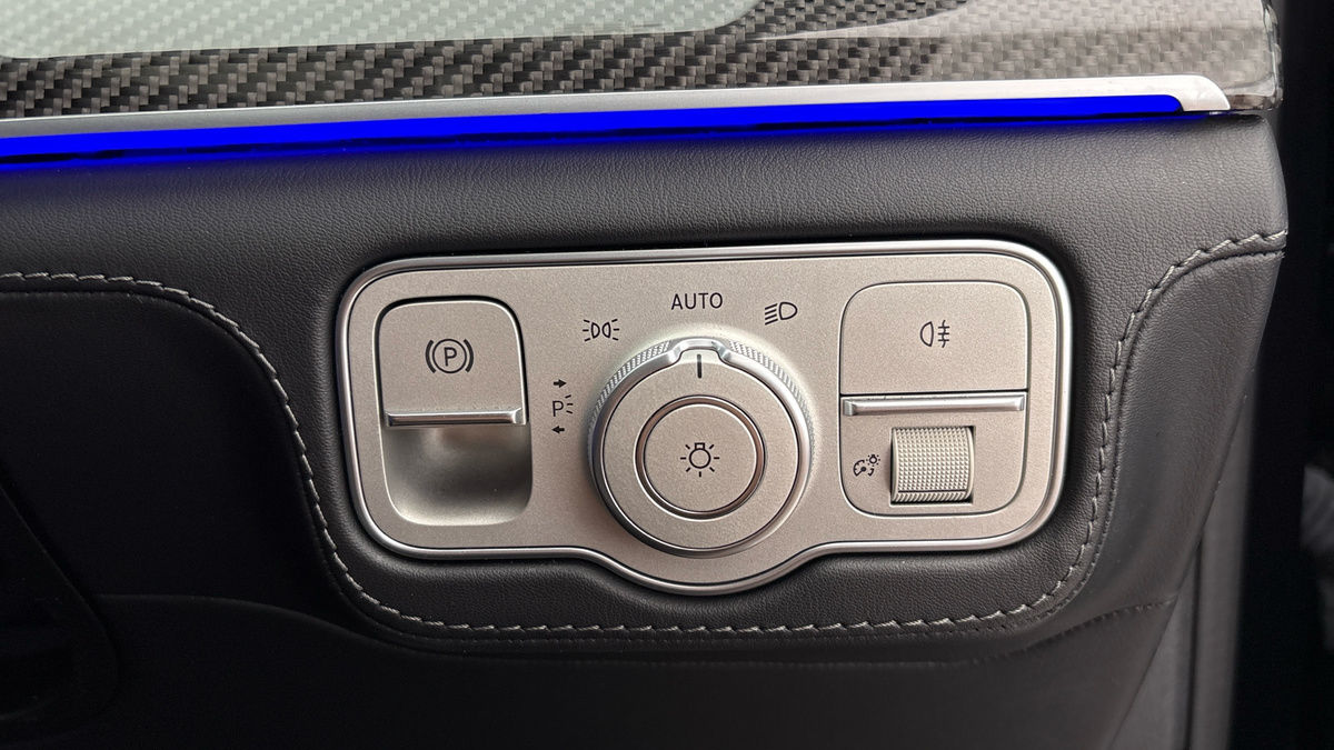 Mercedes-Benz GLE Image 36