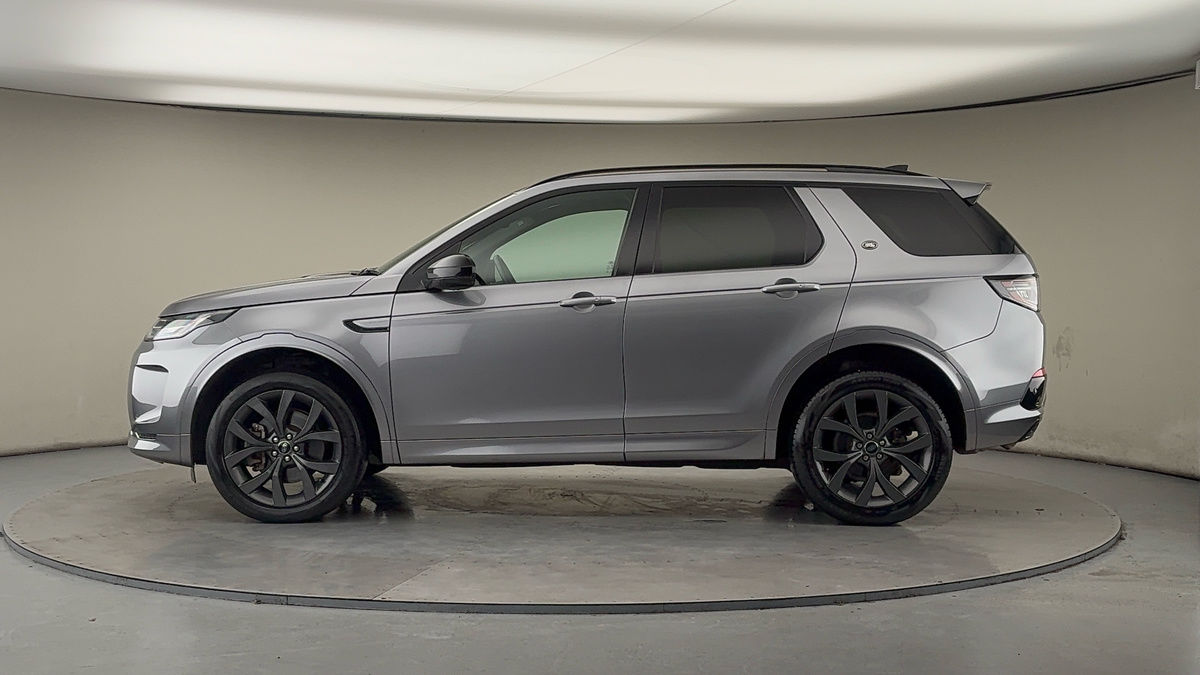Land Rover Discovery Sport Image 15