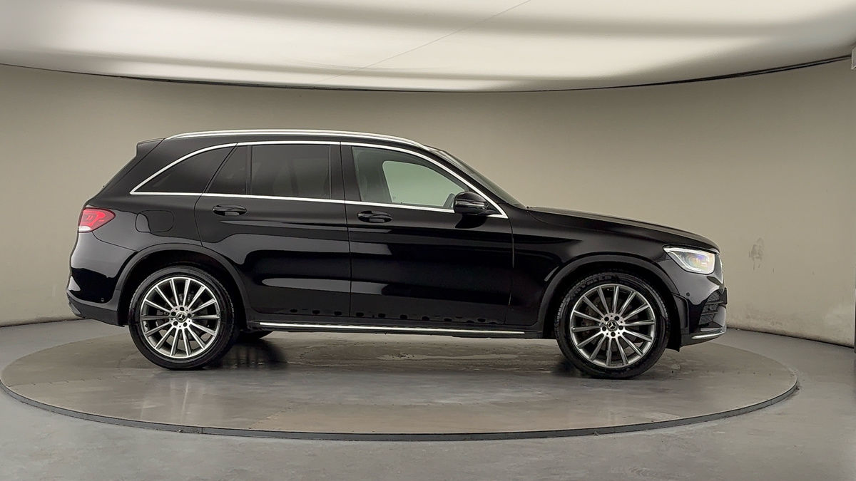 More views of Mercedes-Benz GLC