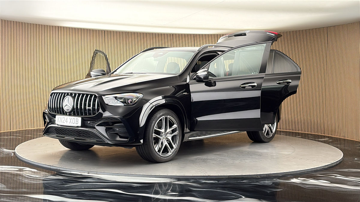 More views of Mercedes-Benz GLE
