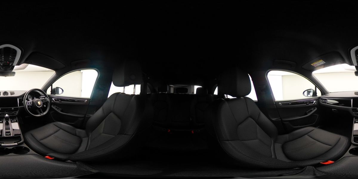 More views of Porsche Macan