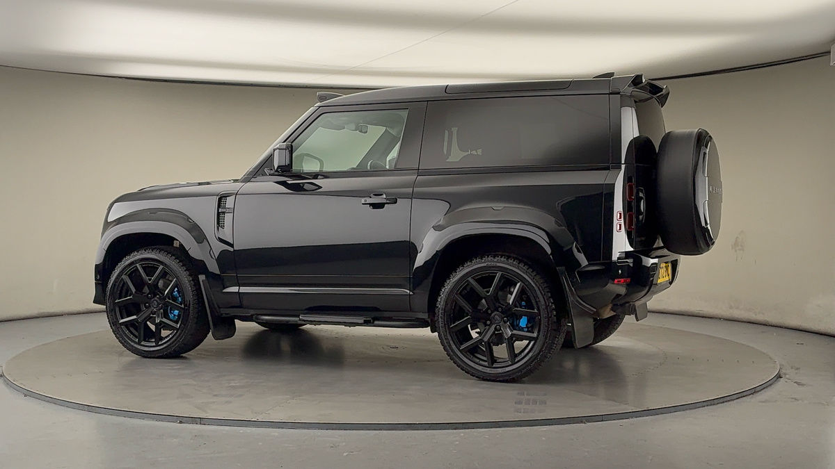 More views of Land Rover Defender 90