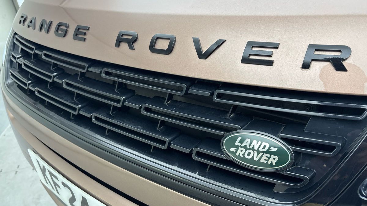 Land Rover Range Rover Evoque Image 24
