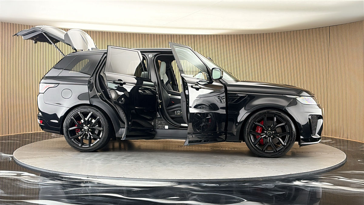 More views of Land Rover Range Rover Sport