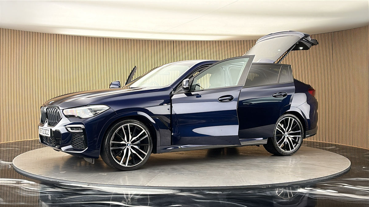More views of BMW X6