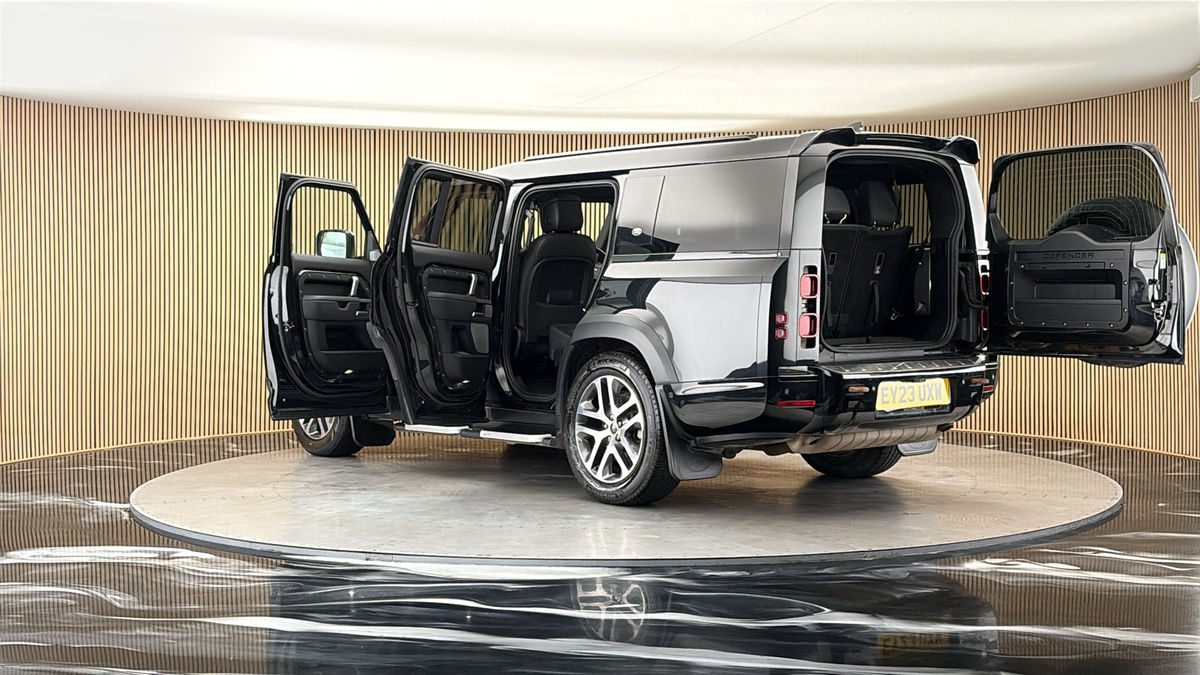 More views of Land Rover Defender 130