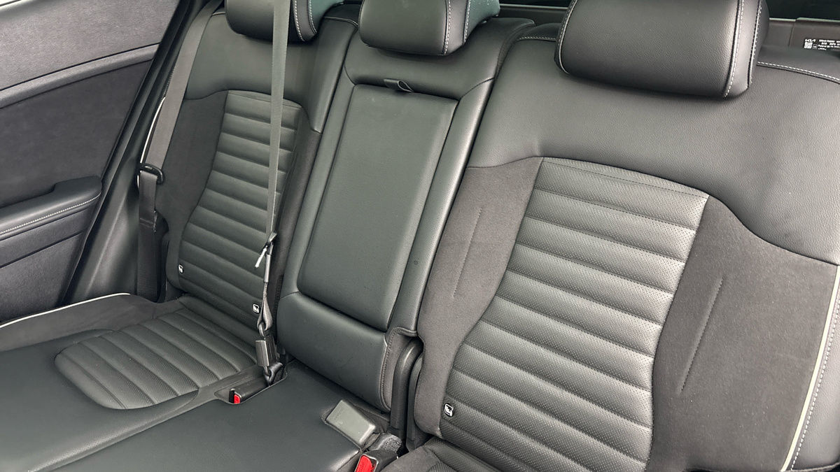Kia Sportage Image 8