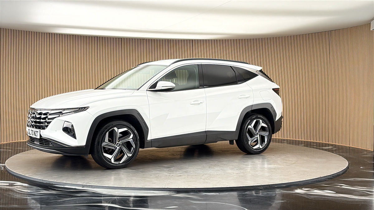 More views of Hyundai TUCSON
