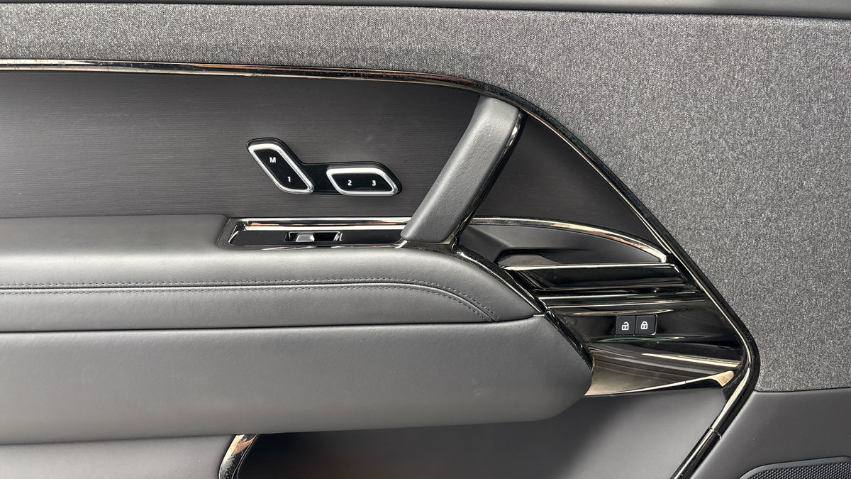 Land Rover Range Rover Sport Image 19