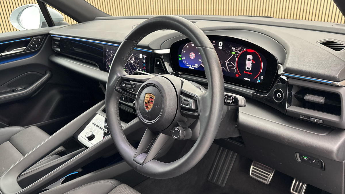 Porsche Macan Image 5