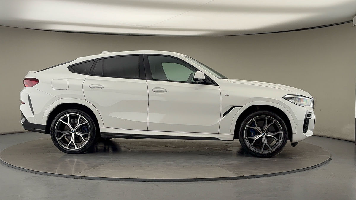 More views of BMW X6
