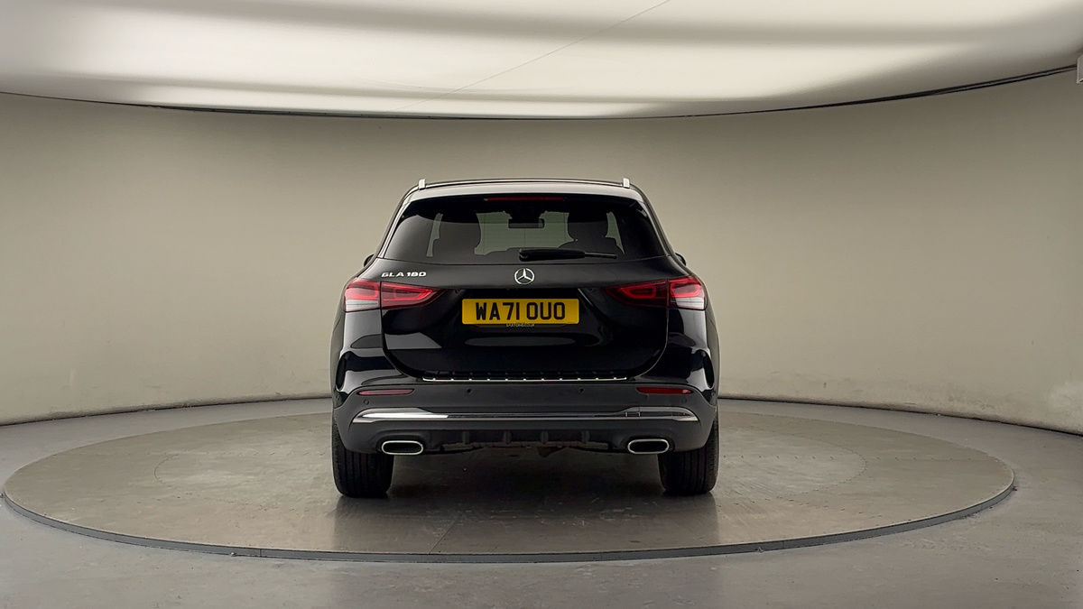 Mercedes-Benz GLA Image 4