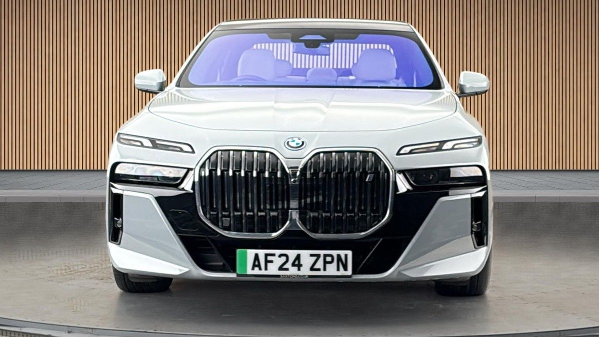 BMW i7 Image 3