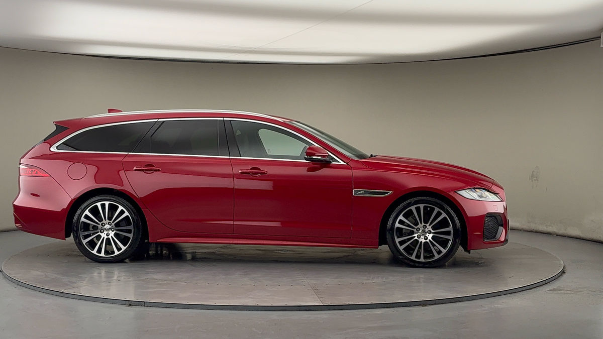 More views of Jaguar XF