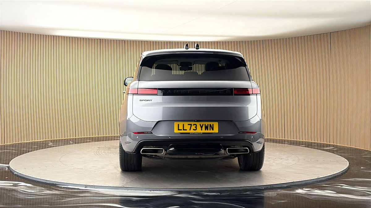 More views of Land Rover Range Rover Sport