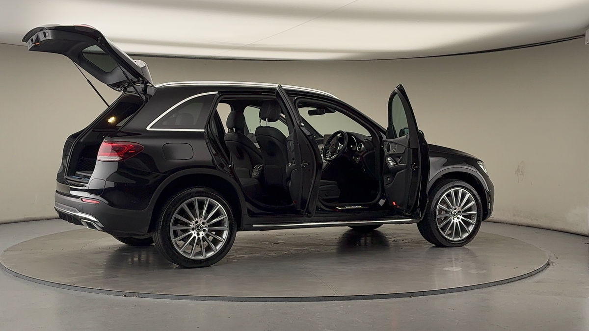 More views of Mercedes-Benz GLC