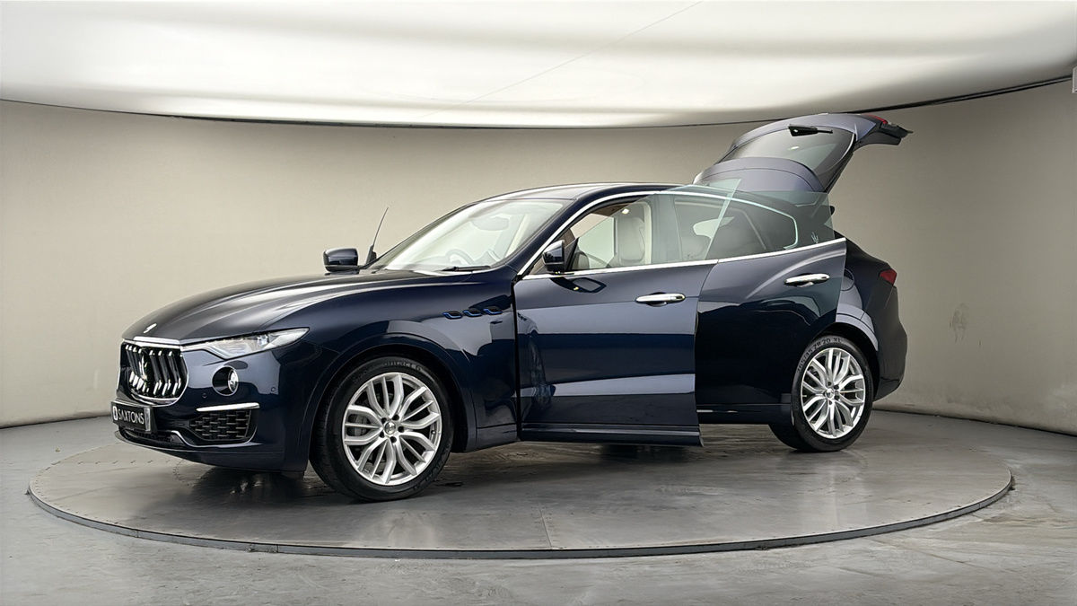 More views of Maserati Levante