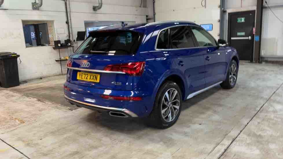 More views of Audi Q5