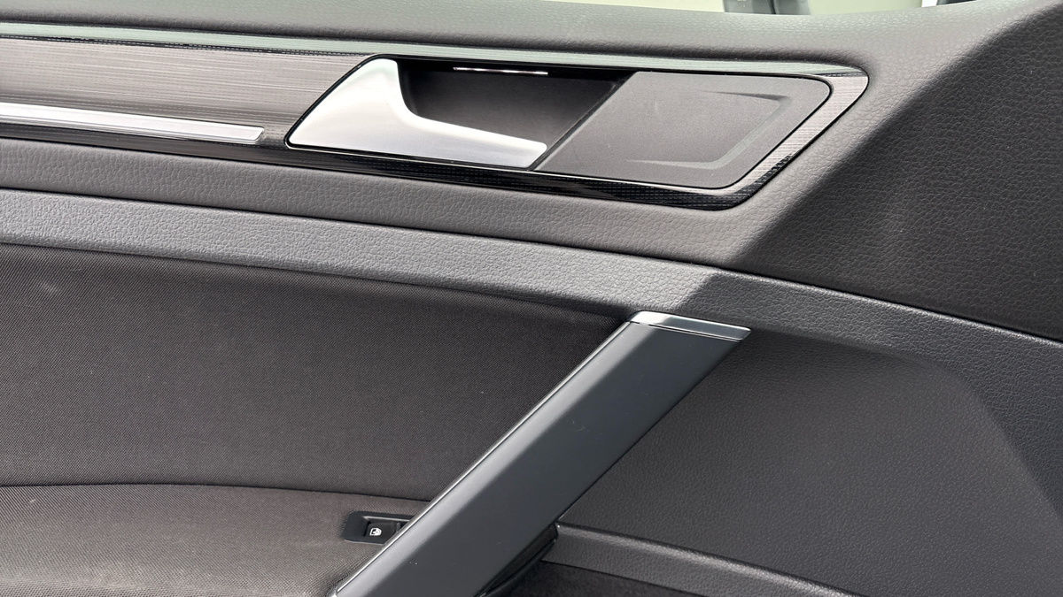 Volkswagen Golf Image 19
