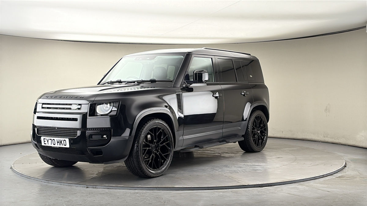 More views of Land Rover Defender 110