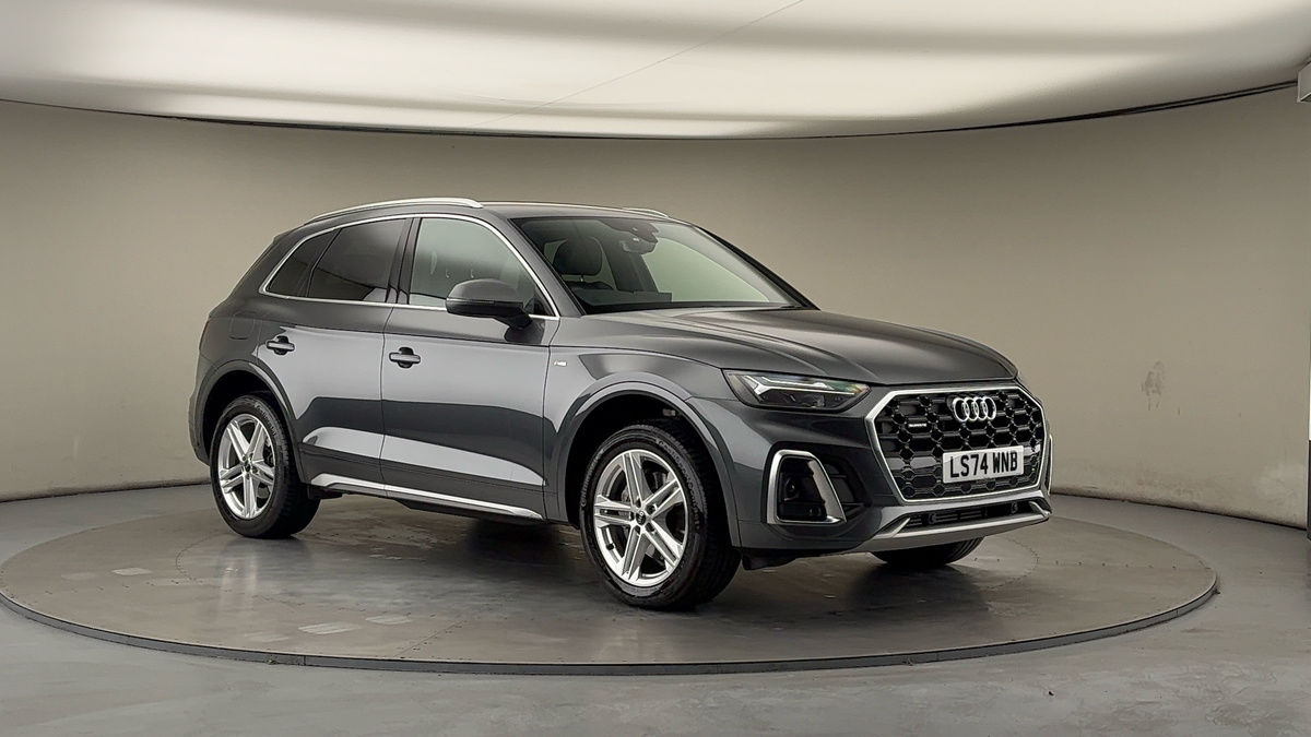 More views of Audi Q5