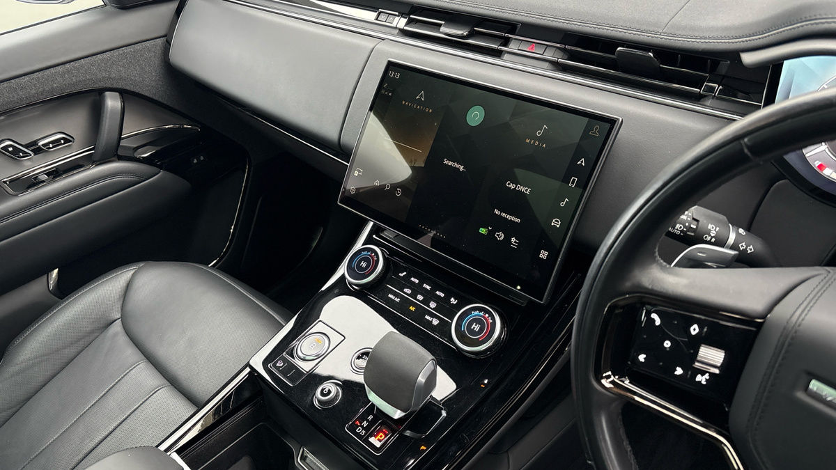 Land Rover Range Rover Sport Image 18