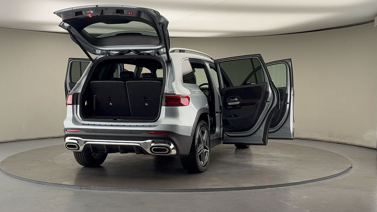 More views of Mercedes-Benz GLB