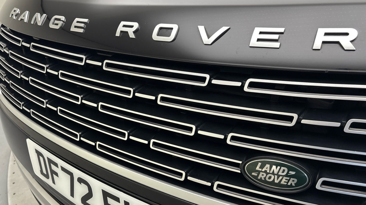 Land Rover Range Rover Image 24
