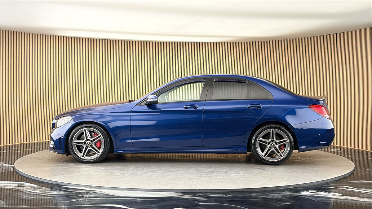 Mercedes-Benz C Class Image 15