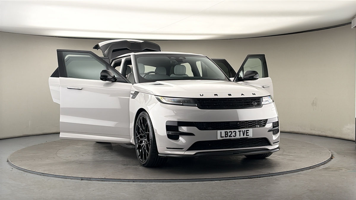 More views of Land Rover Range Rover Sport