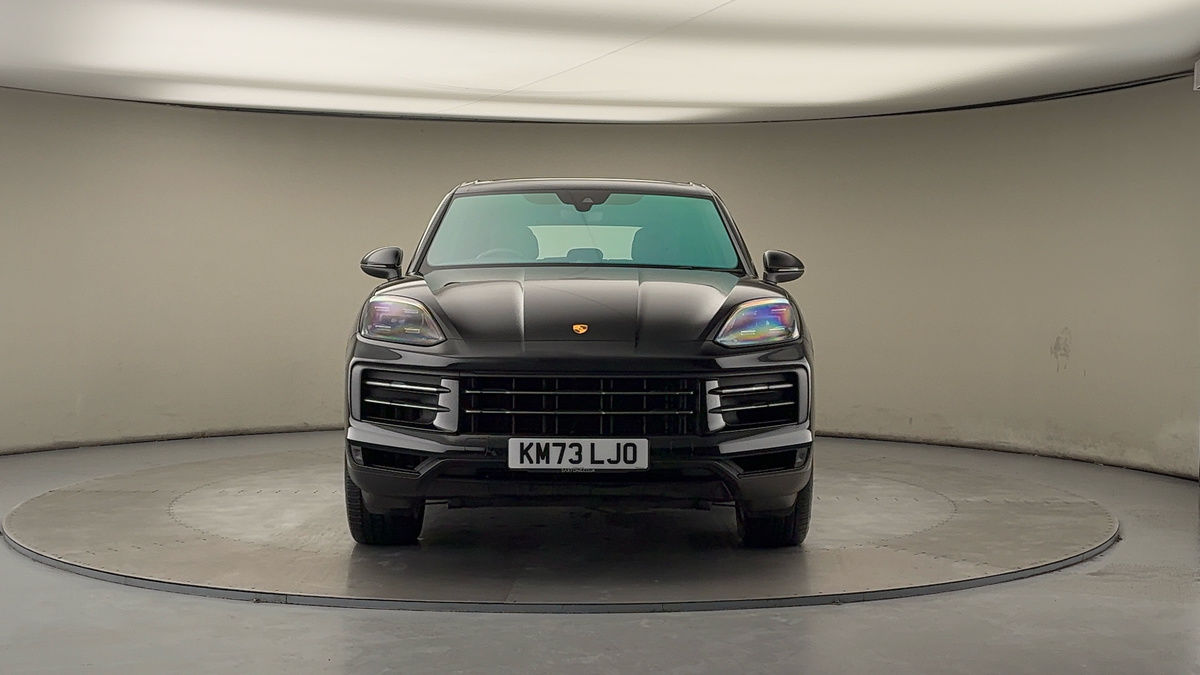 Porsche Cayenne Image 3