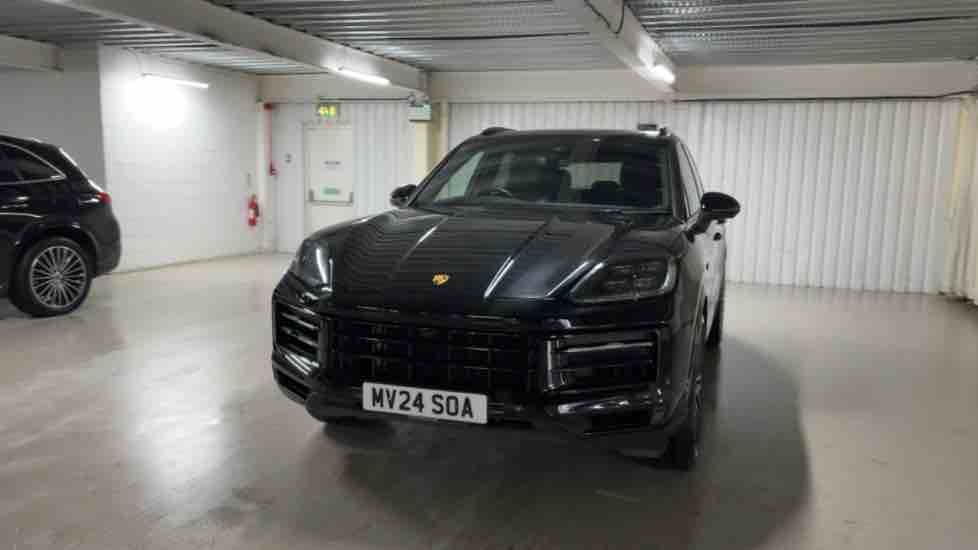 More views of Porsche Cayenne