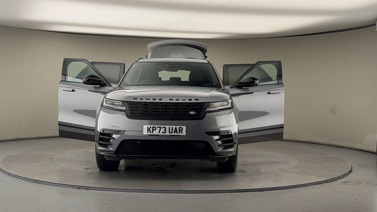 More views of Land Rover Range Rover Velar