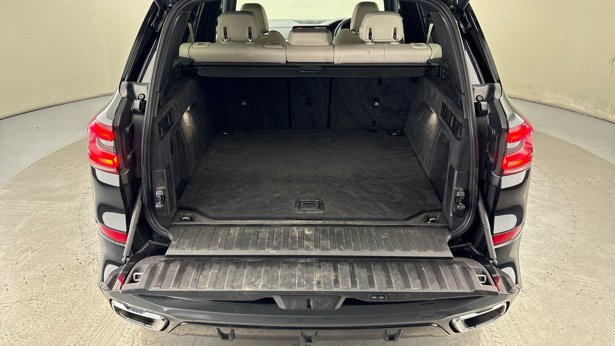 BMW X5 Image 11