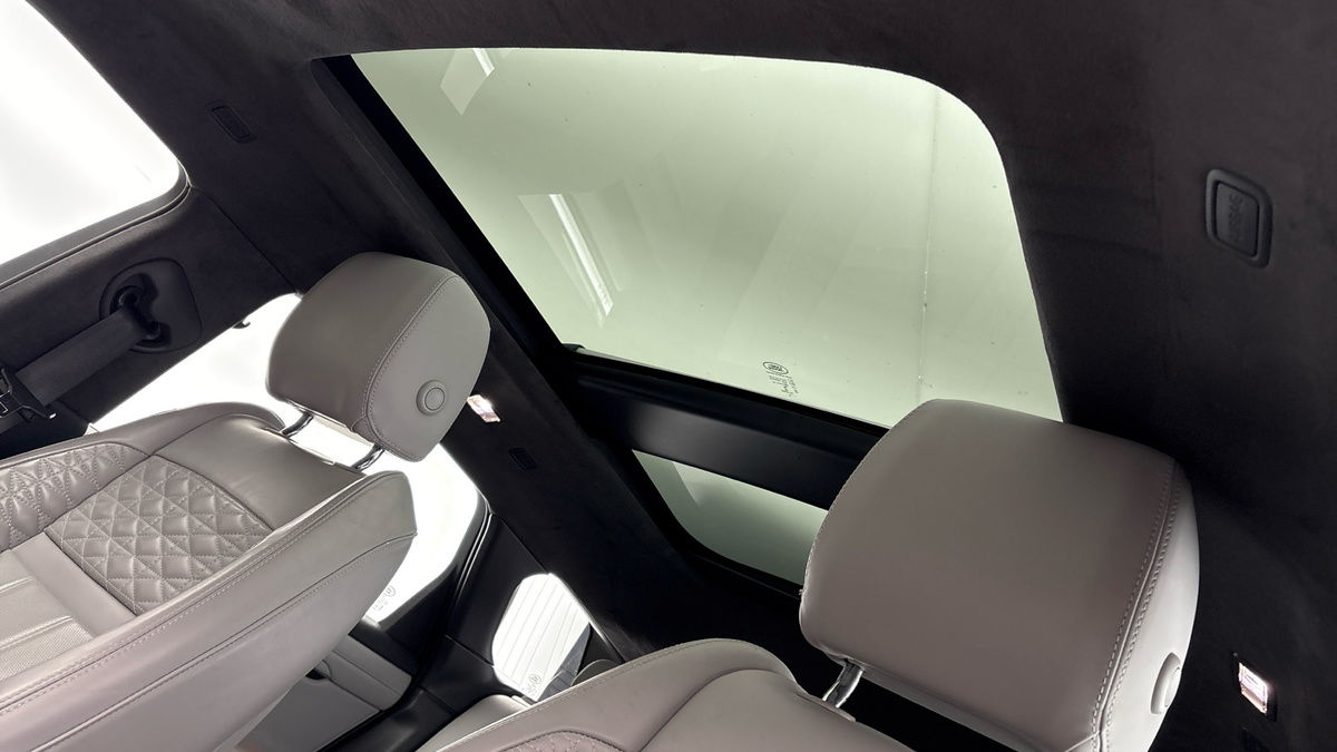 Land Rover Range Rover Evoque Image 6