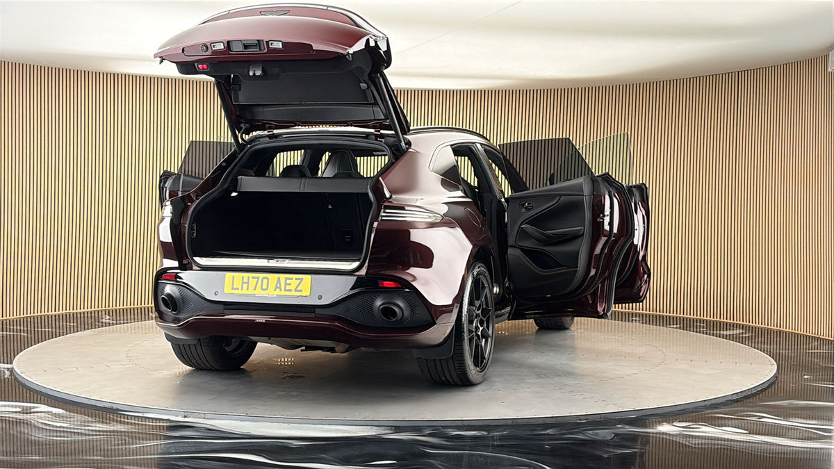More views of Aston Martin DBX