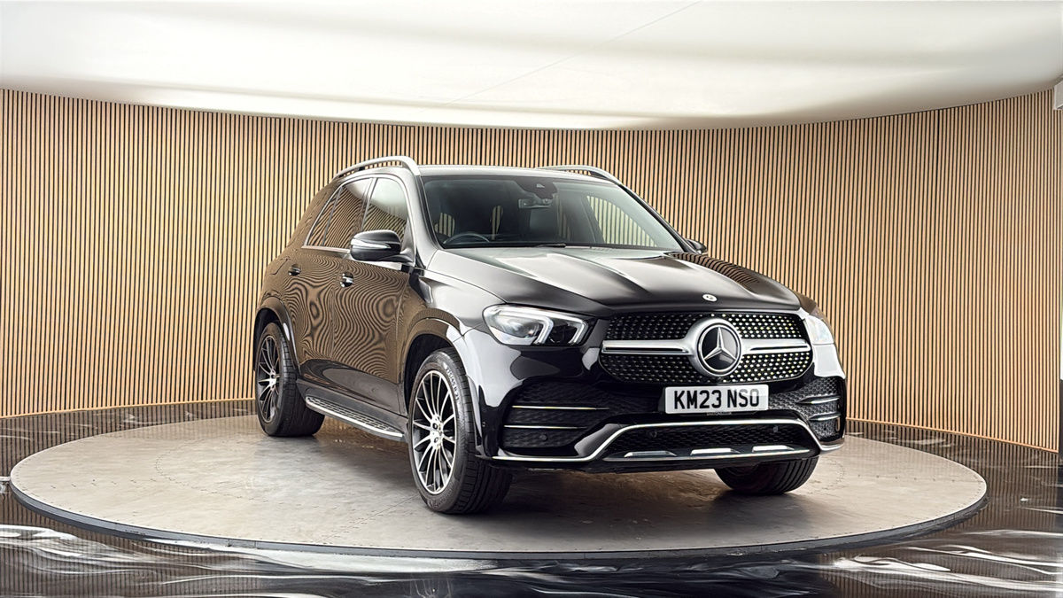 More views of Mercedes-Benz GLE