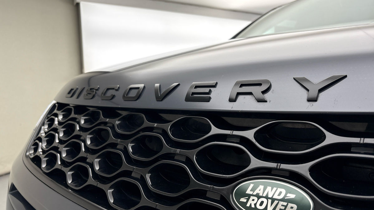 Land Rover Discovery Sport Image 24
