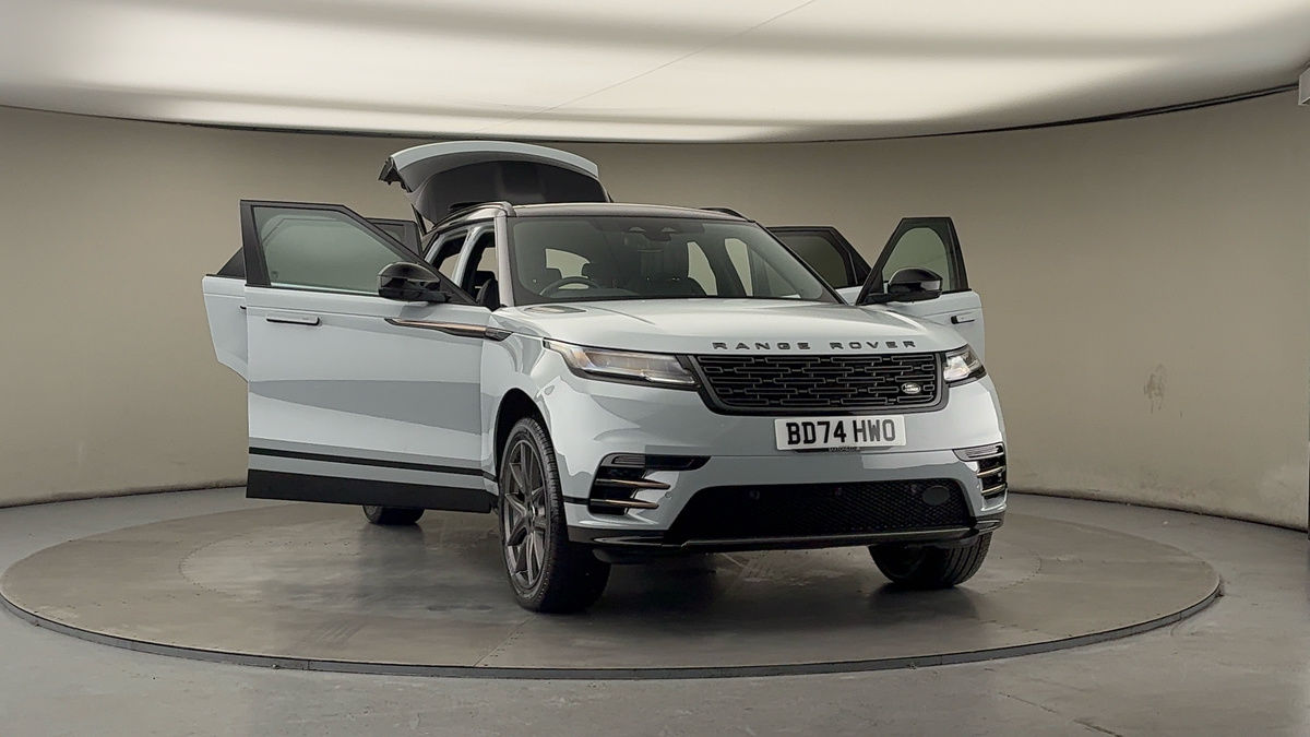 More views of Land Rover Range Rover Velar