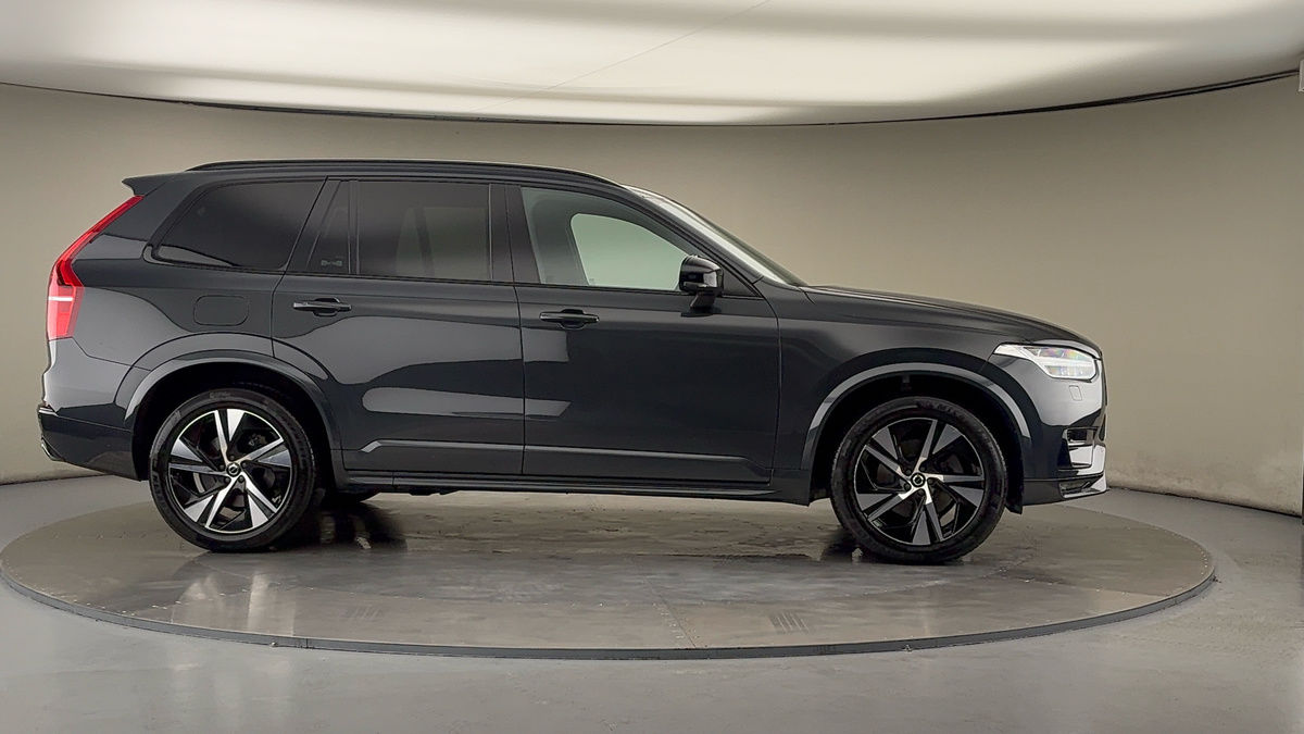 More views of Volvo XC90