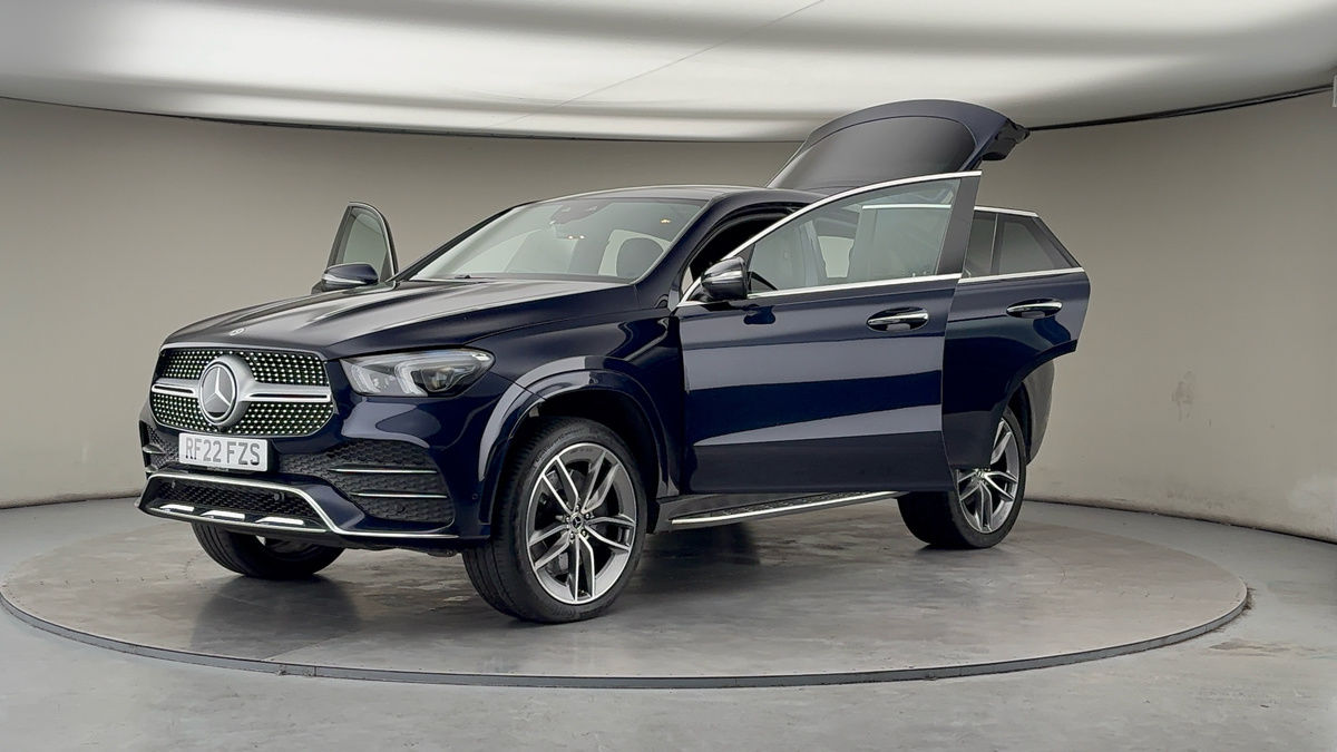 More views of Mercedes-Benz GLE